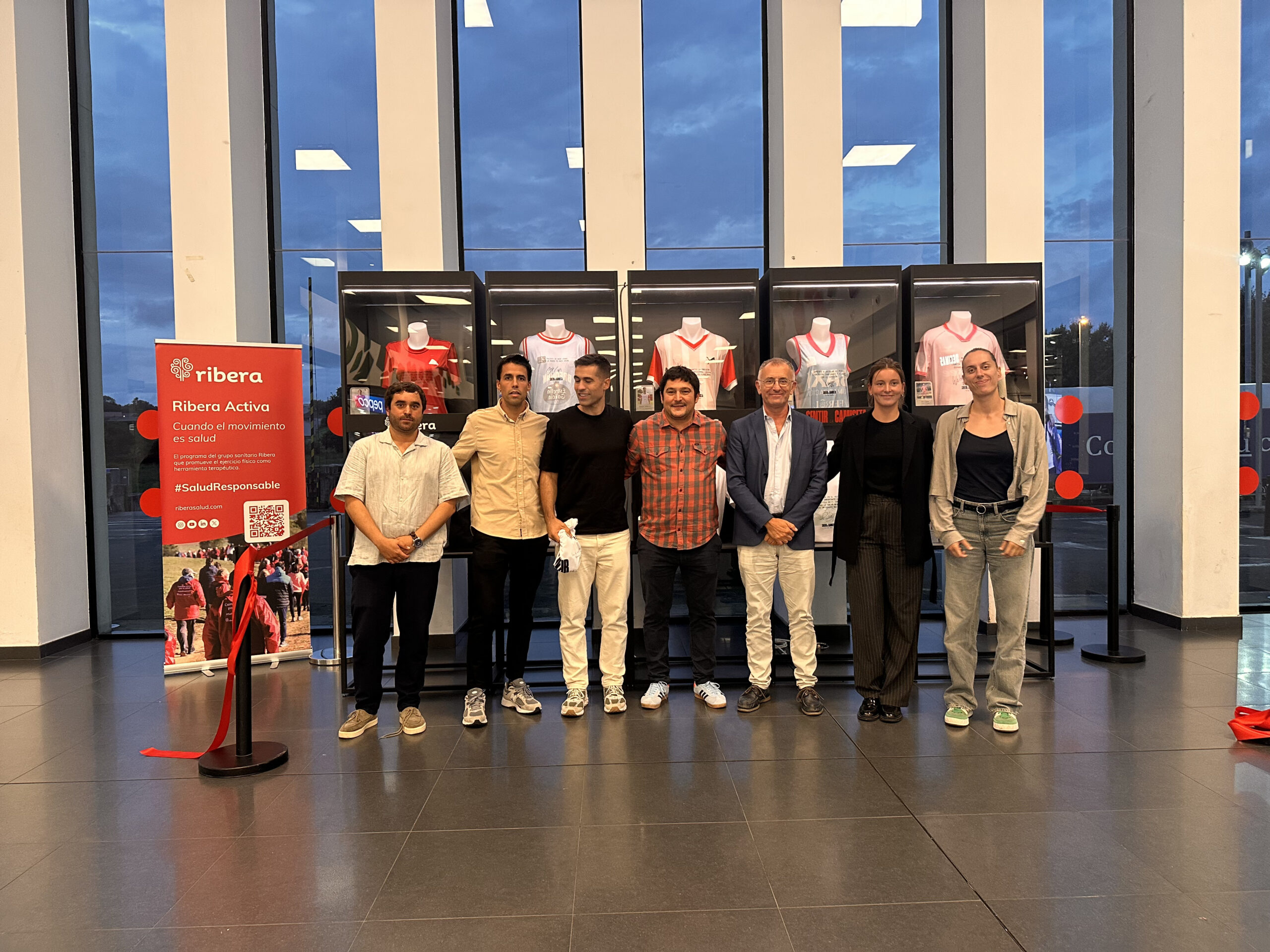 Sentir la camiseta llega a Ferrol y Ribera Juan Cardona organiza la I Jornada de Deporte y Salud con el Baxi Ferrol